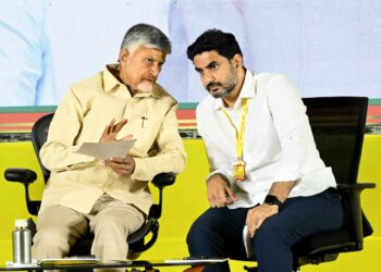 Hello Telugu - CM Chandrababu Record Breaking