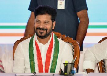 Hello Telugu - CM Revanth Reddy Shocking Comments