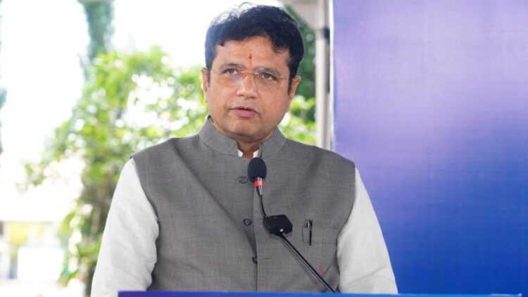 Hello Telugu - Minister Sridhar Babu Interesting